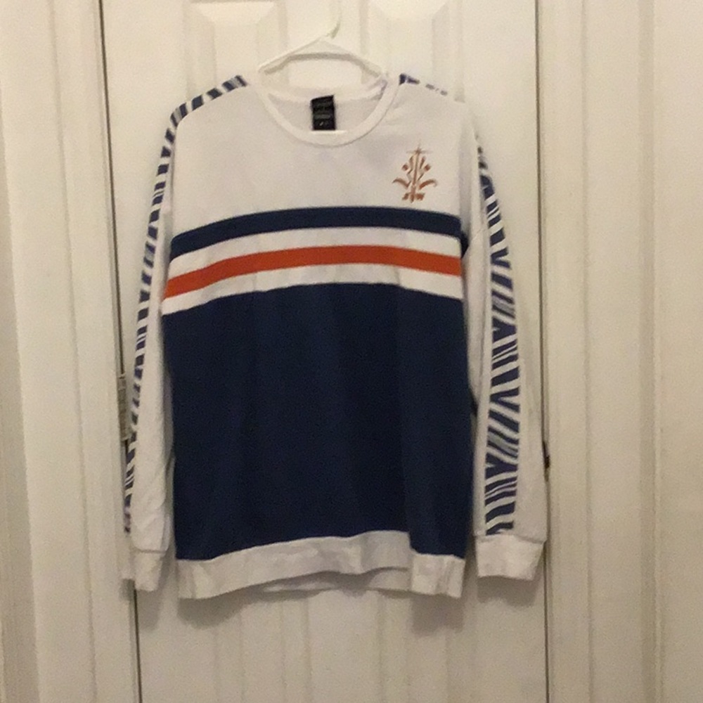 Her Universe Ahsoka Tano sweatshirt
